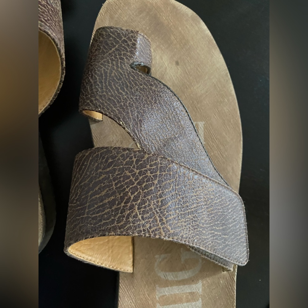 NWOT Migato Men’s sandals, size 37 EU, never worn, straight from Greece.